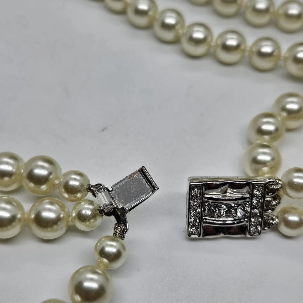 JBK three strand faux pearl necklace